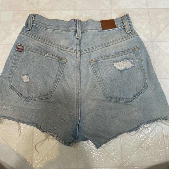BDG Girlfriend jeans shorts - Picture 3 of 4